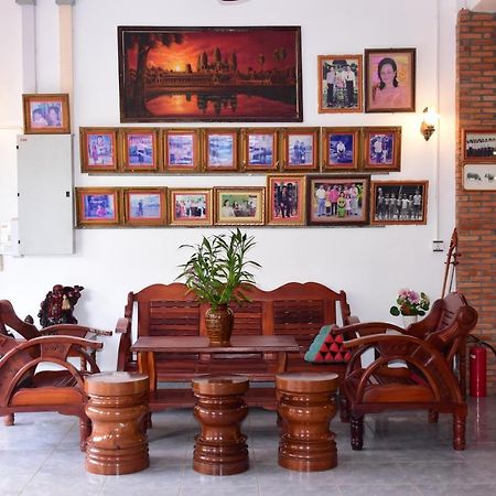 Bou Savy Guesthouse Siem Reap Exterior foto